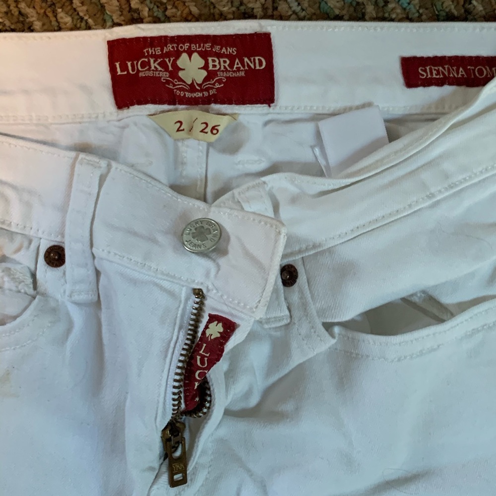 Lucky white capris/ pants - Picture 1 of 3